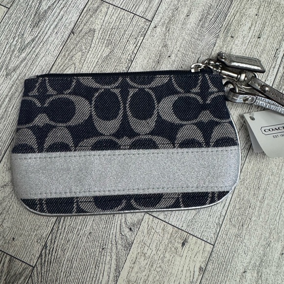 Coach Blue Denim & Silver Signature C Wristlet NWT - Picture 8 of 10